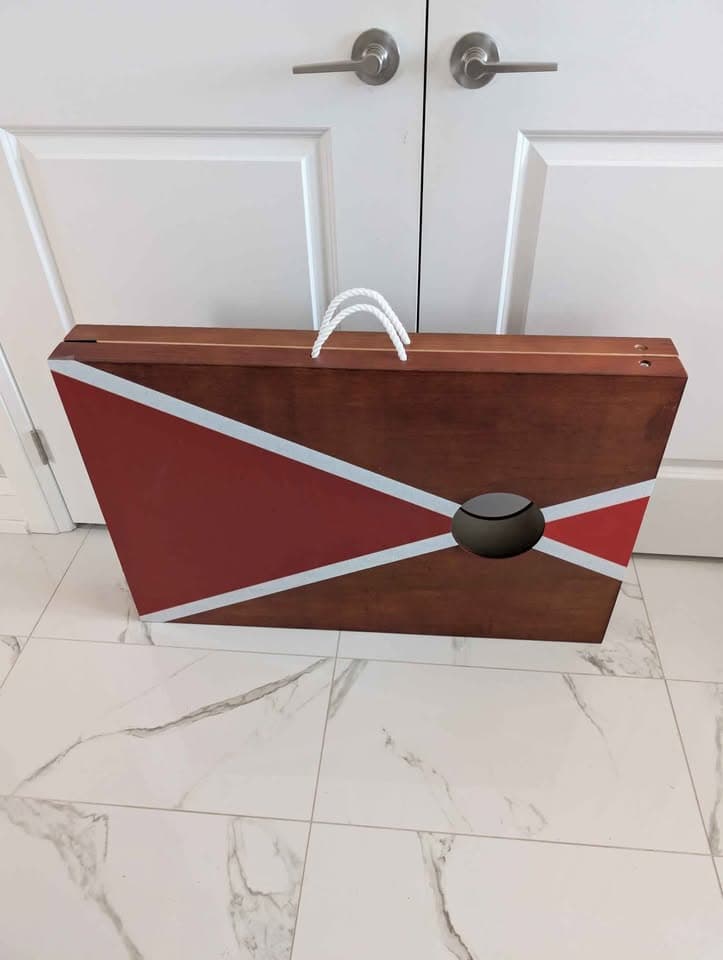 Game - Corn hole — rental product photo