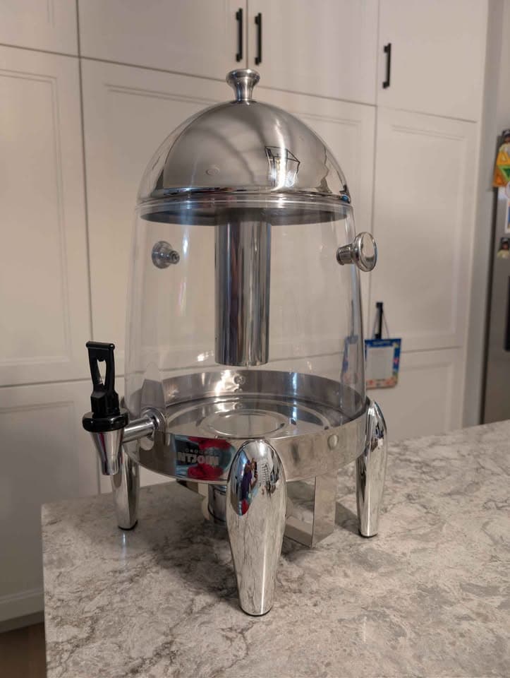 Hot and Cold - Dispenser — rental product photo
